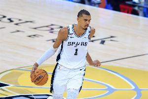 蜘蛛直播-免费无插件直播在线观看_蜘蛛直播nba免费高清现场直播